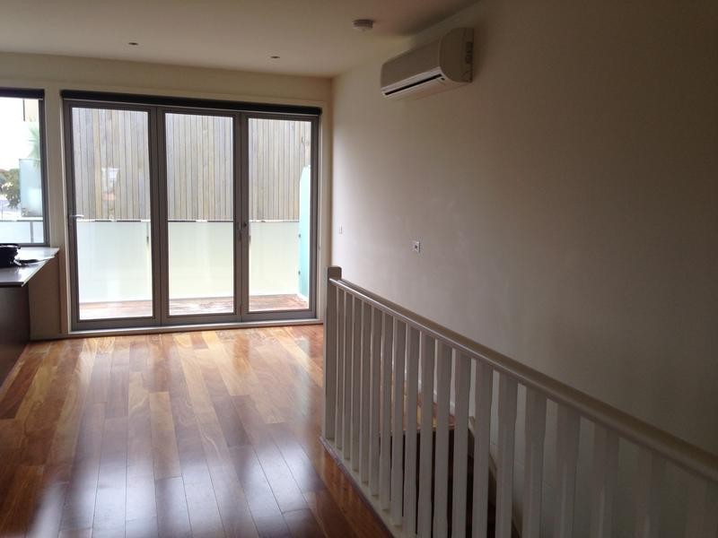 1/89 ALBERT STREET, Mordialloc VIC 3195