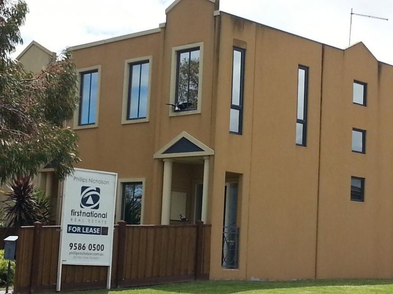 2 GALA SUPREME, Mordialloc VIC 3195