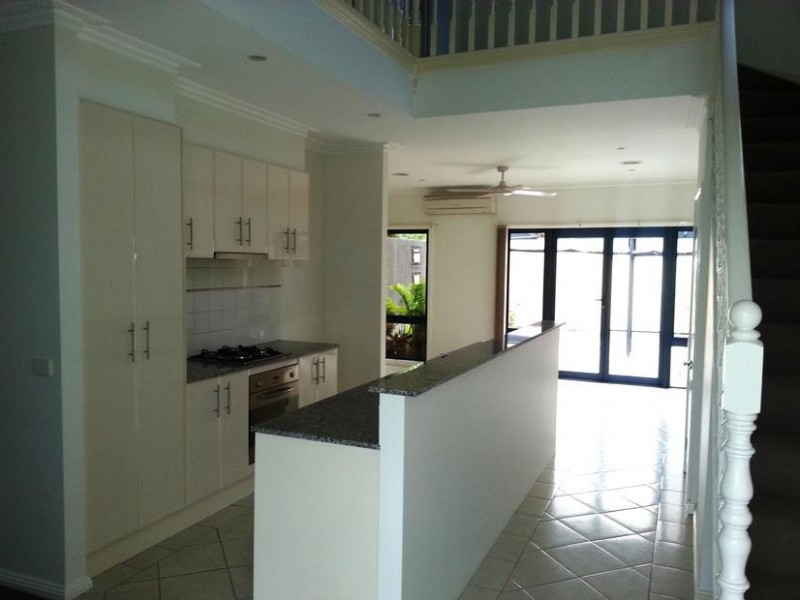 2 GALA SUPREME, Mordialloc VIC 3195