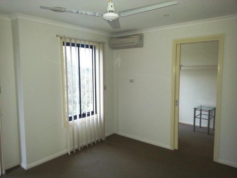 2 GALA SUPREME, Mordialloc VIC 3195