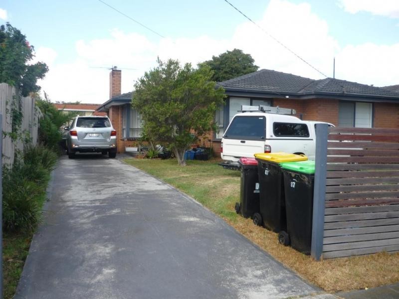 87 KINROSS AVENUE, Edithvale VIC 3196