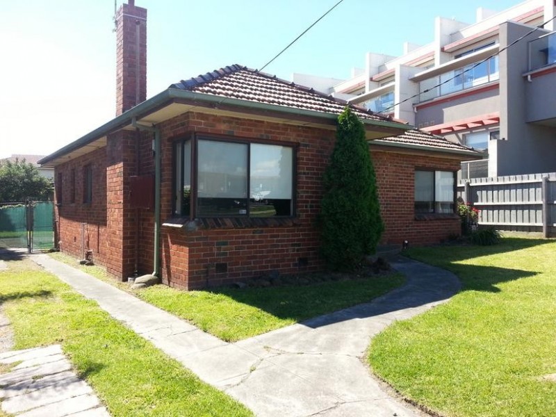 5 CENTREWAY, Mordialloc VIC 3195