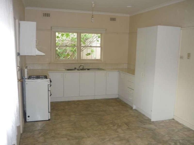 5 CENTREWAY, Mordialloc VIC 3195