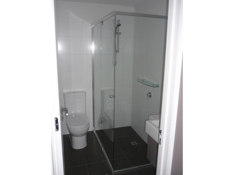 202/131 MCDONALD STREET, Mordialloc VIC 3195