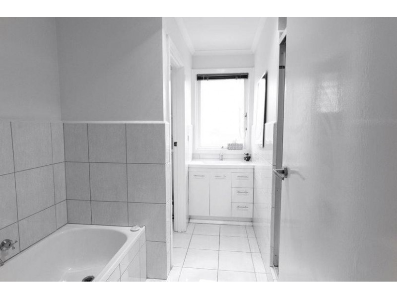 16/156 LOWER DANDENONG ROAD, Parkdale VIC 3195