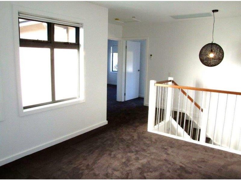 2A DERRICK CLOSE, Aspendale Gardens VIC 3195