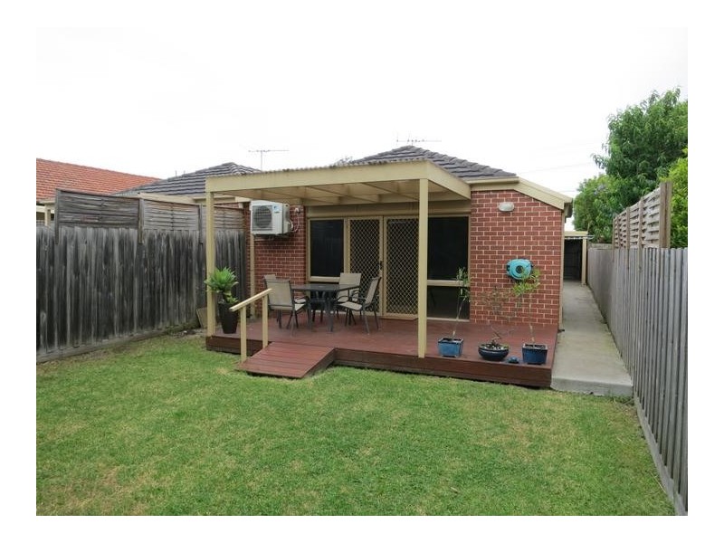 16B INLET STREET, Aspendale VIC 3195