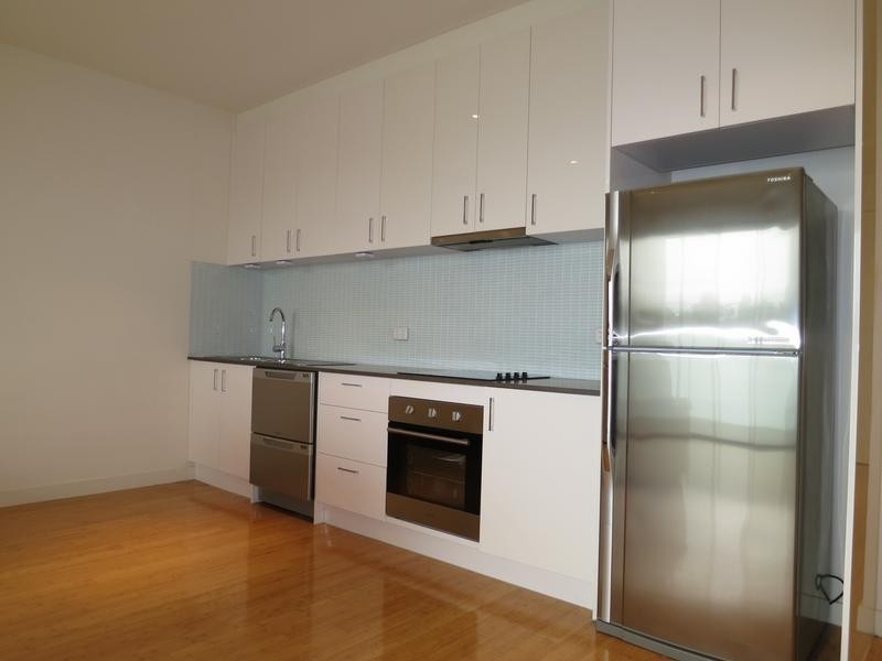 4/96-98 WHITE STREET, Mordialloc VIC 3195