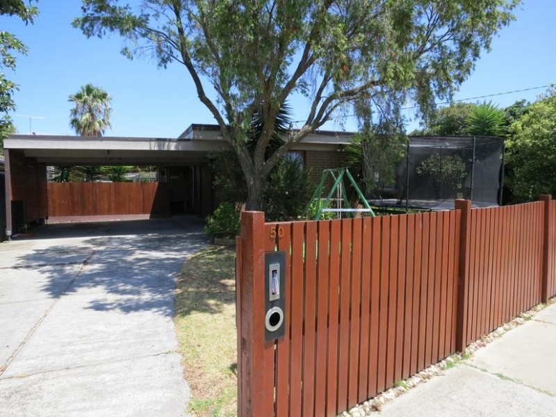 50 LARNOOK CRESCENT, Aspendale VIC 3195