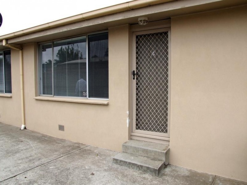 4/107 ALBERT STREET, Mordialloc VIC 3195