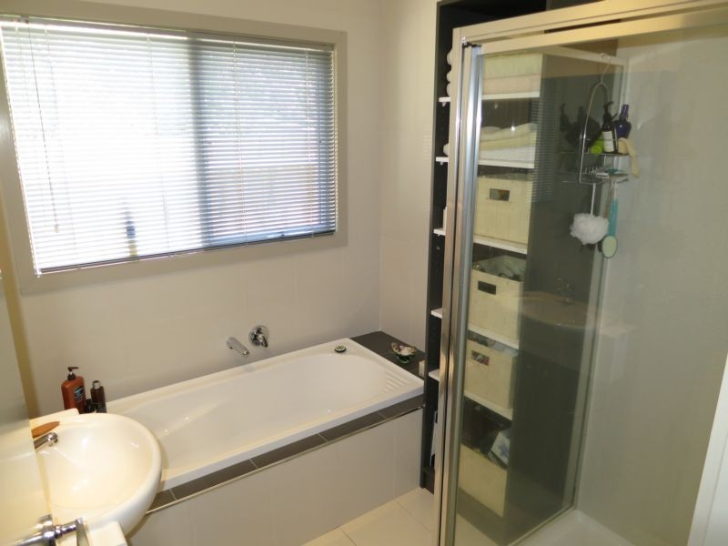 2/31 LAWBOROUGH AVENUE, Parkdale VIC 3195