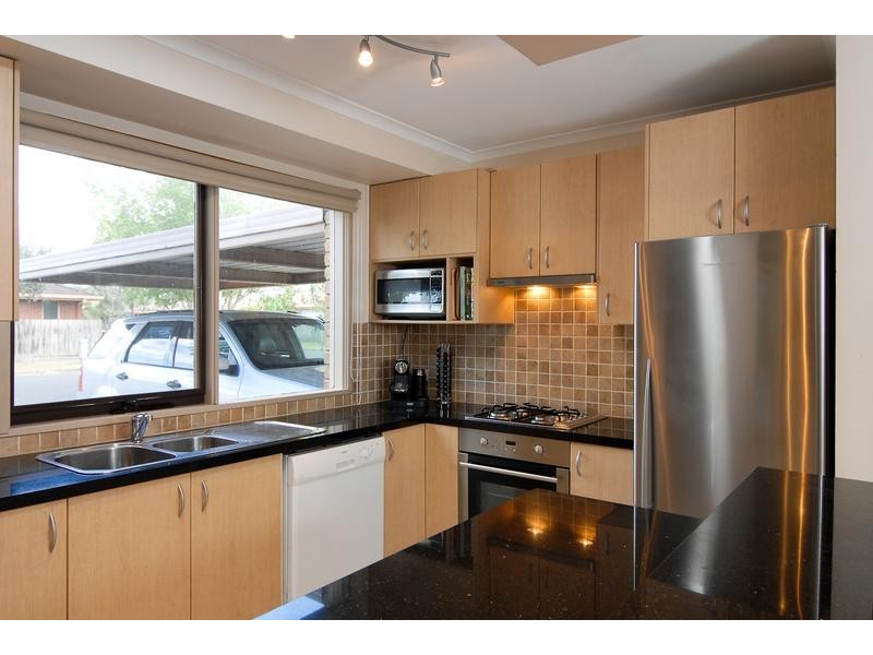 28/1 MCINTOSH COURT, Aspendale Gardens VIC 3195