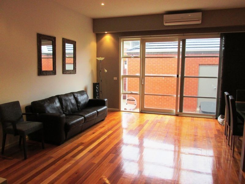 5/9-11 MANIKATO AVENUE, Mordialloc VIC 3195