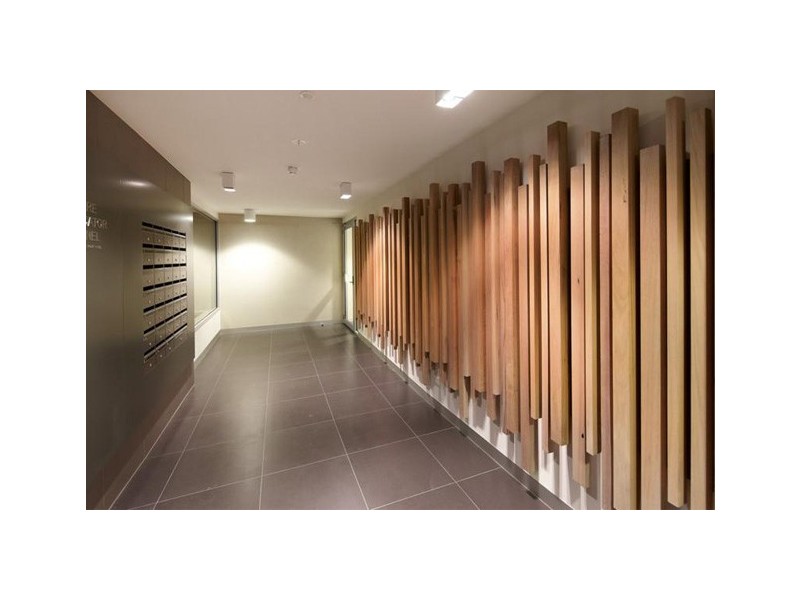 105/5 BEAR STREET, Mordialloc VIC 3195