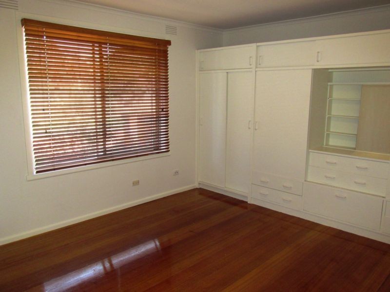 1/15 SHENFIELD AVENUE, Chelsea VIC 3196