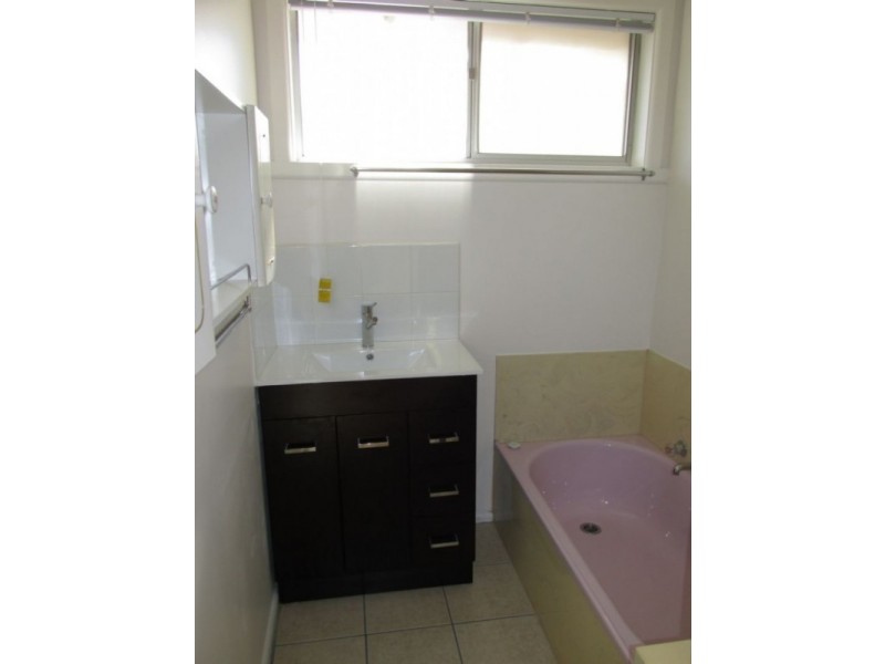 1/15 SHENFIELD AVENUE, Chelsea VIC 3196