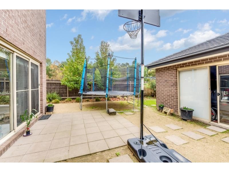 12 Timbertop Terrace, Keysborough VIC 3173