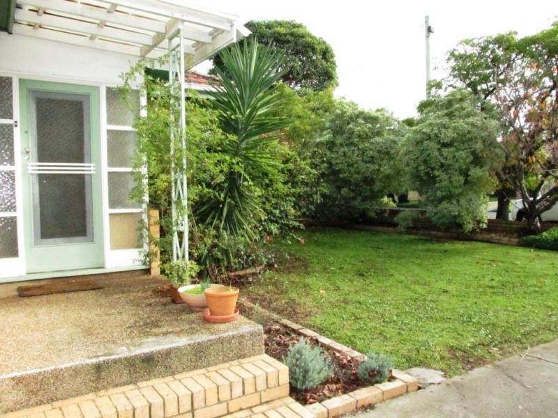6 ELLIOTT STREET, Cheltenham VIC 3192
