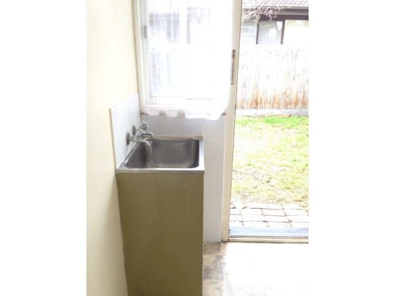 1/26 SHERWOOD AVENUE, Chelsea VIC 3196