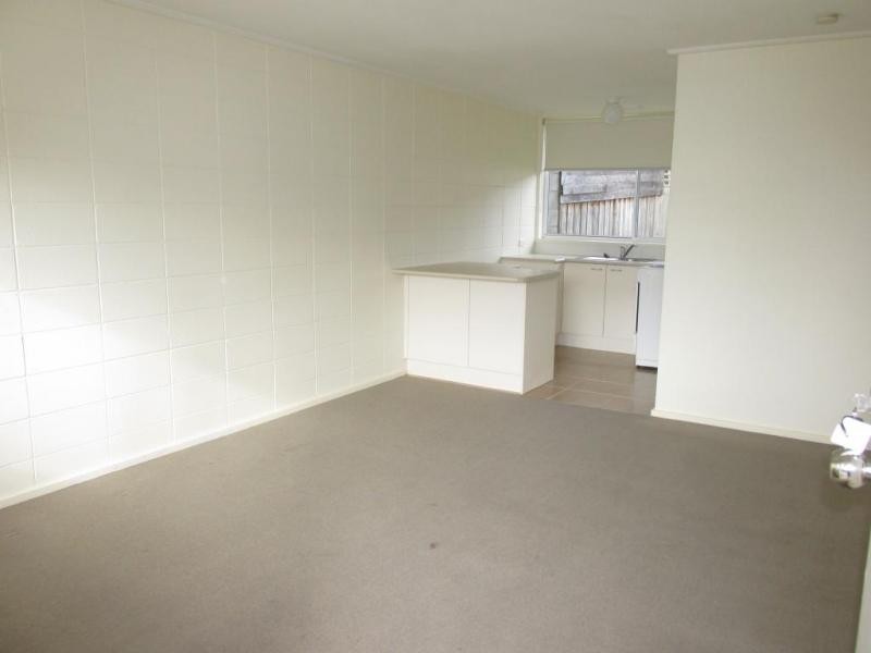 4/26 SHERWOOD AVENUE, Chelsea VIC 3196