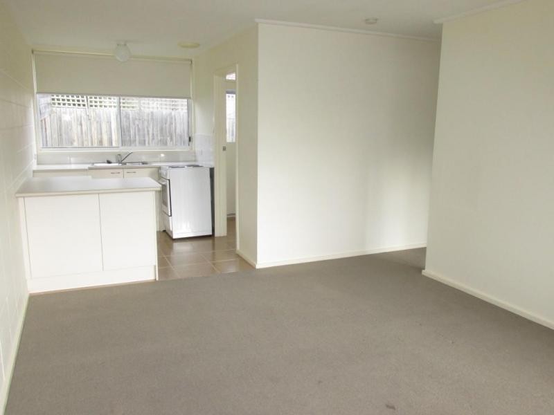 4/26 SHERWOOD AVENUE, Chelsea VIC 3196