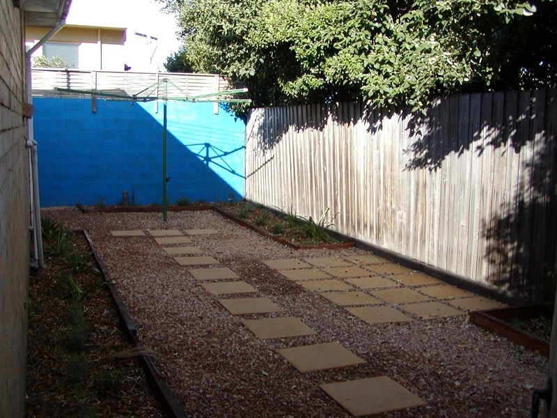 2/3 RENNISON STREET, Parkdale VIC 3195