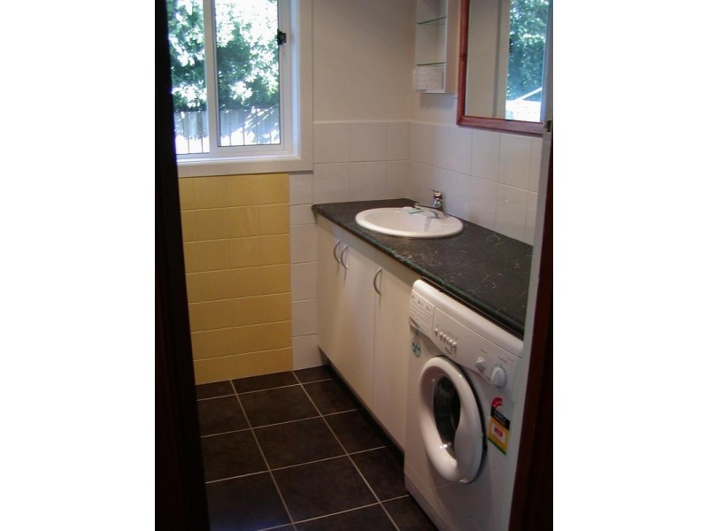 2/3 RENNISON STREET, Parkdale VIC 3195