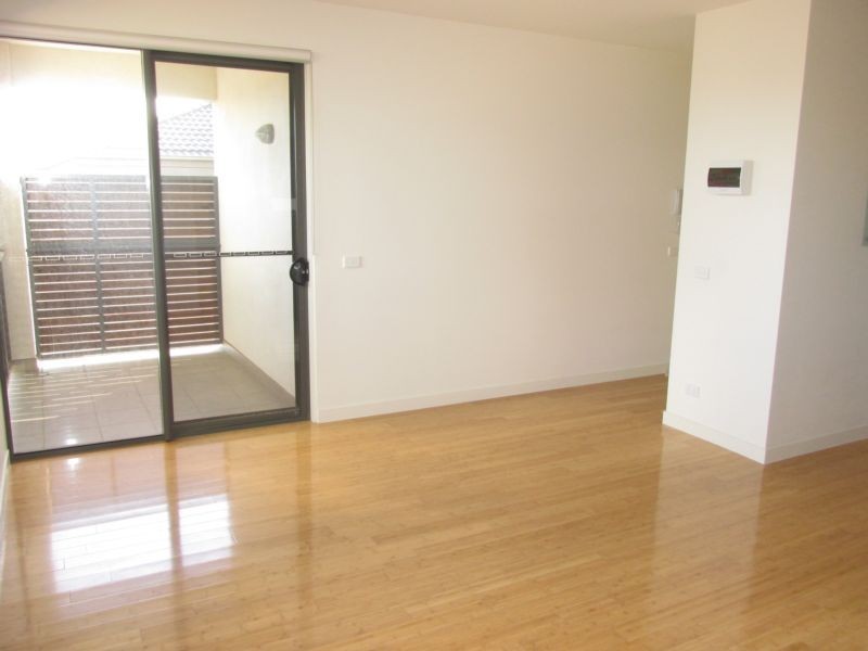 6/96 WHITE STREET, Mordialloc VIC 3195