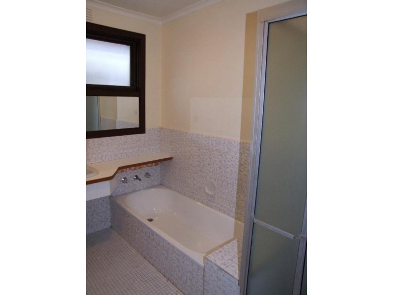 9/5 ALBERT STREET, Mordialloc VIC 3195