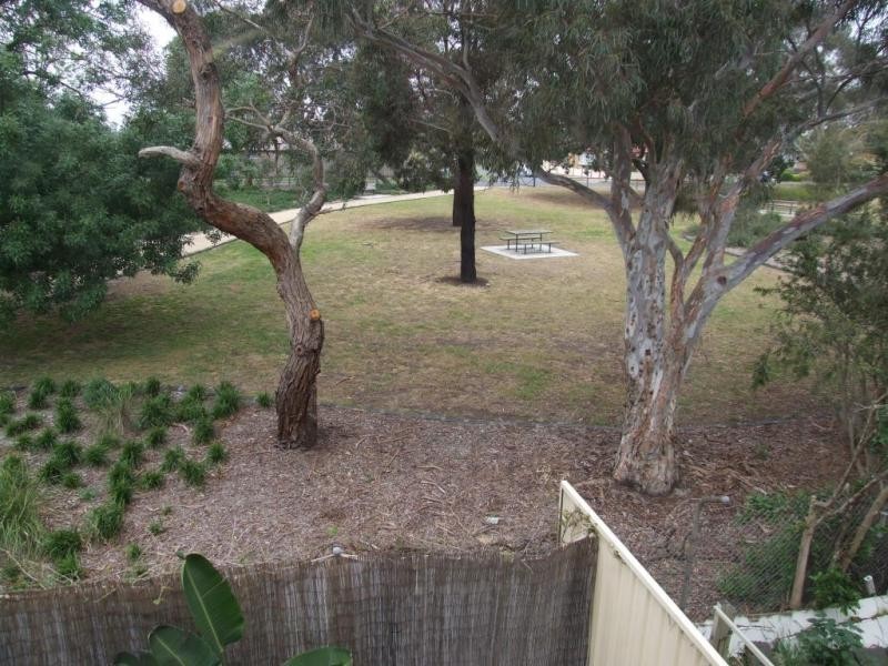 4/114 WARREN ROAD, Mordialloc VIC 3195