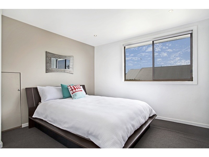 8 Fourth Avenue, Aspendale VIC 3195