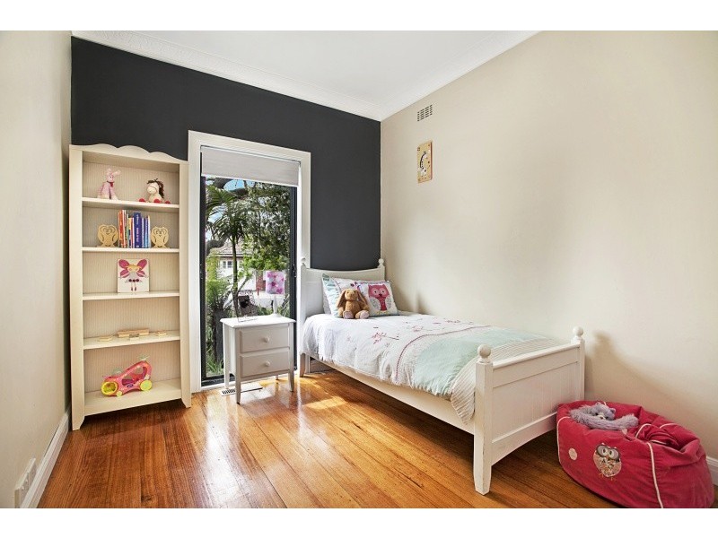 8 Fourth Avenue, Aspendale VIC 3195