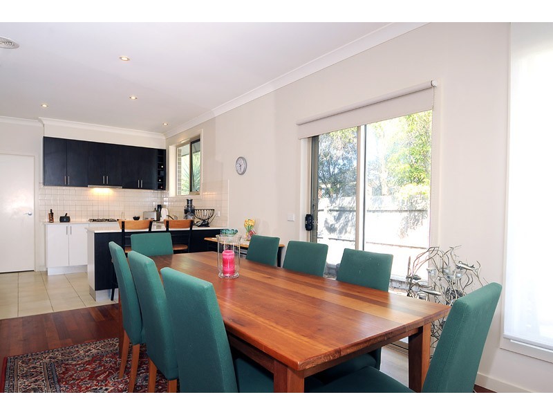 1/20 THAMES PROMENADE, Chelsea VIC 3196