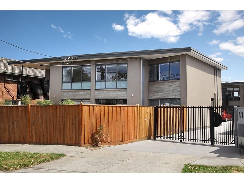 4/11 MCDONALD STREET, Mordialloc VIC 3195