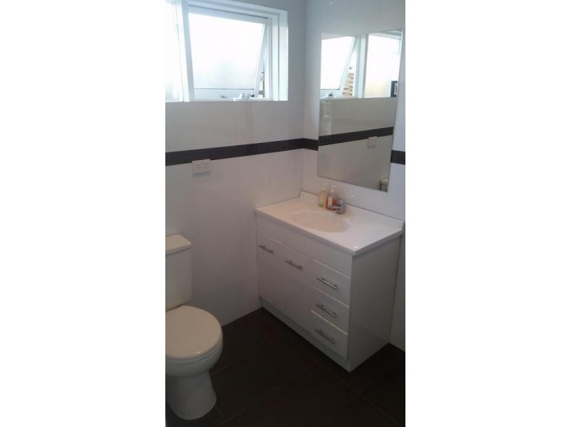 4/11 MCDONALD STREET, Mordialloc VIC 3195