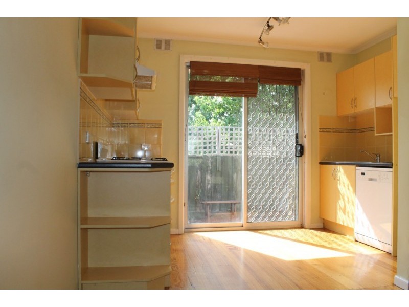 6/23-25 OLIVE GROVE, Parkdale VIC 3195