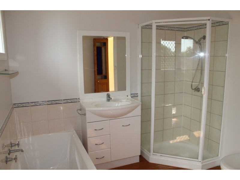 6/23-25 OLIVE GROVE, Parkdale VIC 3195