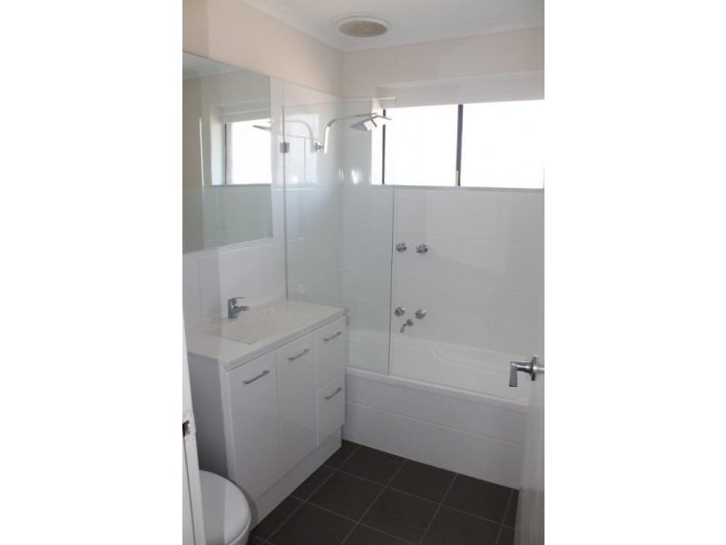 5/32 GOLDEN AVENUE, Chelsea VIC 3196