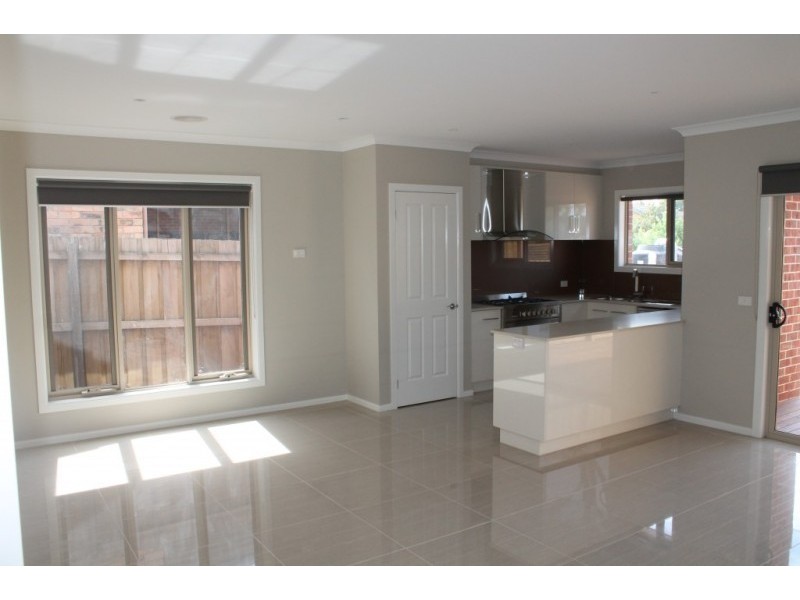 1/6 LORRAINE STREET, Cheltenham VIC 3192