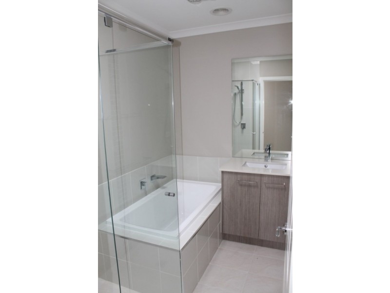 1/6 LORRAINE STREET, Cheltenham VIC 3192