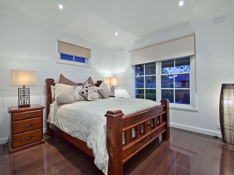 60 EMMA STREET, Carrum VIC 3197