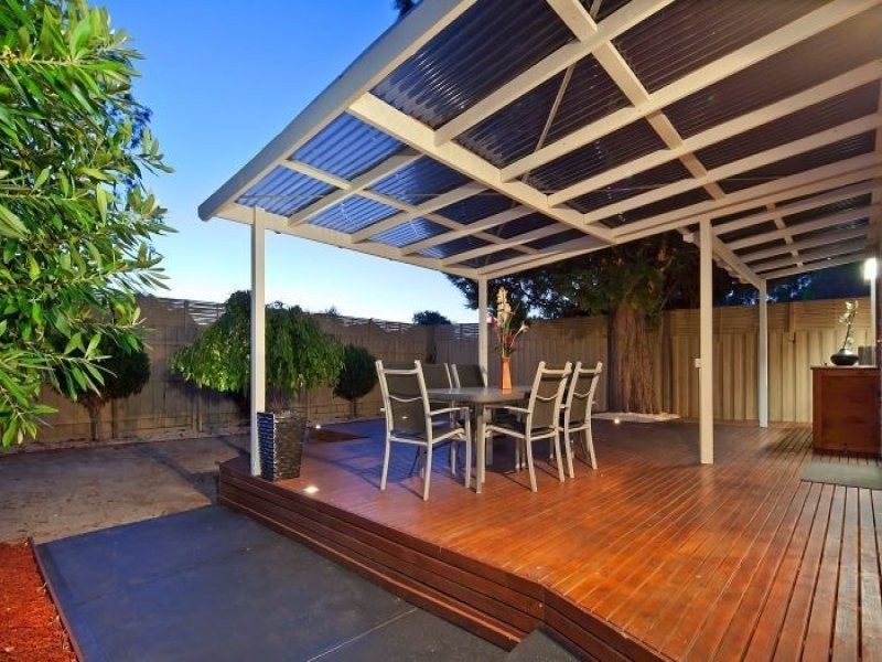 60 EMMA STREET, Carrum VIC 3197