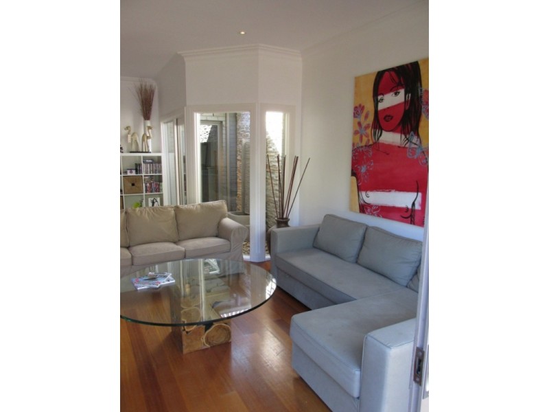 4A MONTGOMERY STREET, Mordialloc VIC 3195