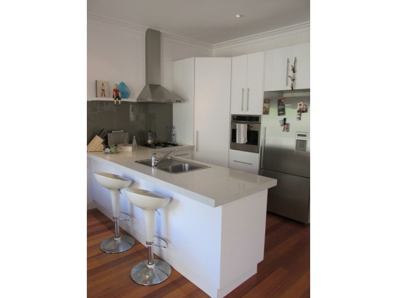 4A MONTGOMERY STREET, Mordialloc VIC 3195