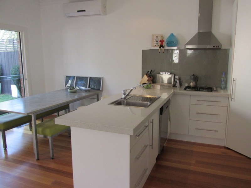 4A MONTGOMERY STREET, Mordialloc VIC 3195