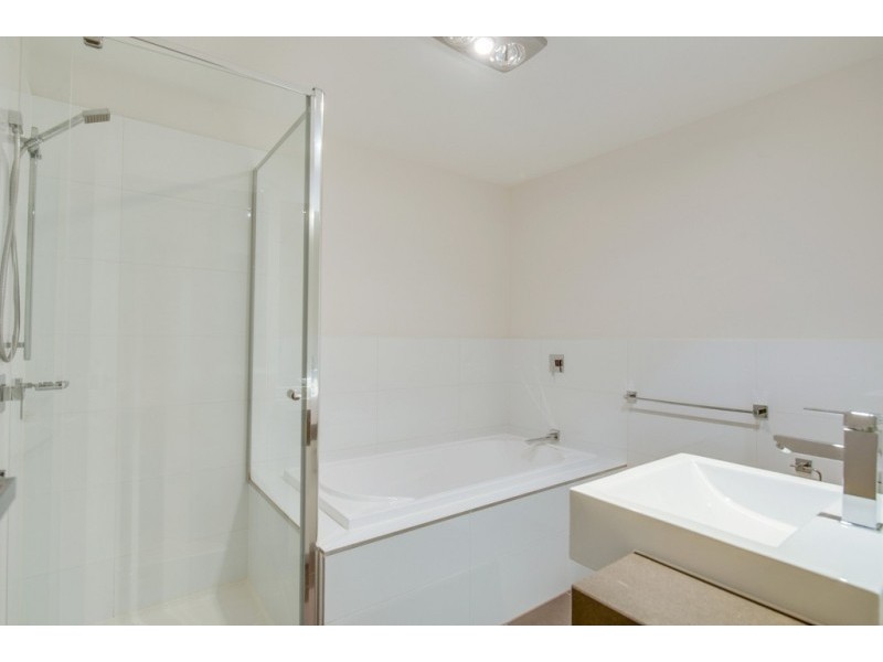 103/90 White Street, Mordialloc VIC 3195