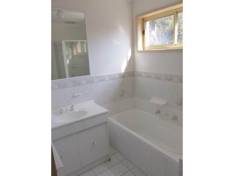 10/17 LEGANA COURT, Patterson Lakes VIC 3197