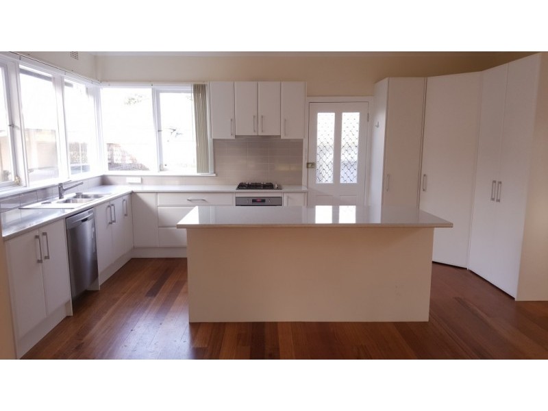 38 HORNBY STREET, Beaumaris VIC 3193