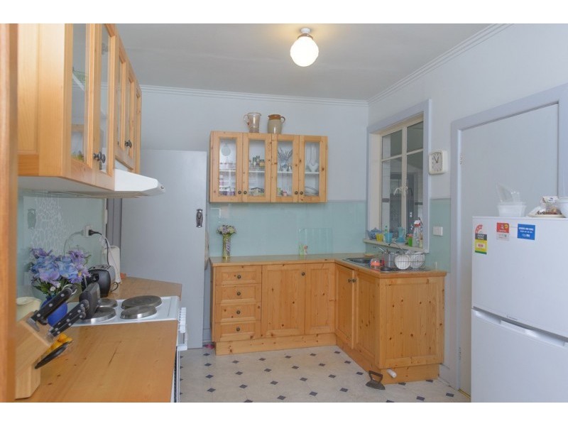 14 Lorraine Street, Cheltenham VIC 3192