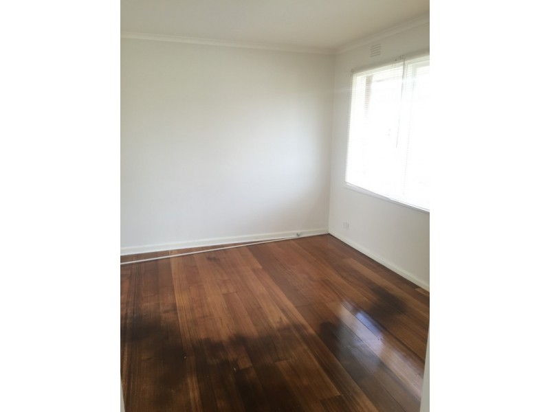 1/212 BEACH ROAD, Mordialloc VIC 3195
